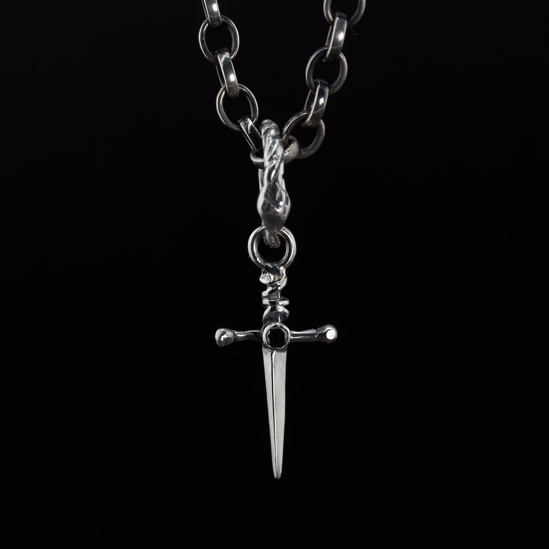 Diamond Dagger Charm – Amezna