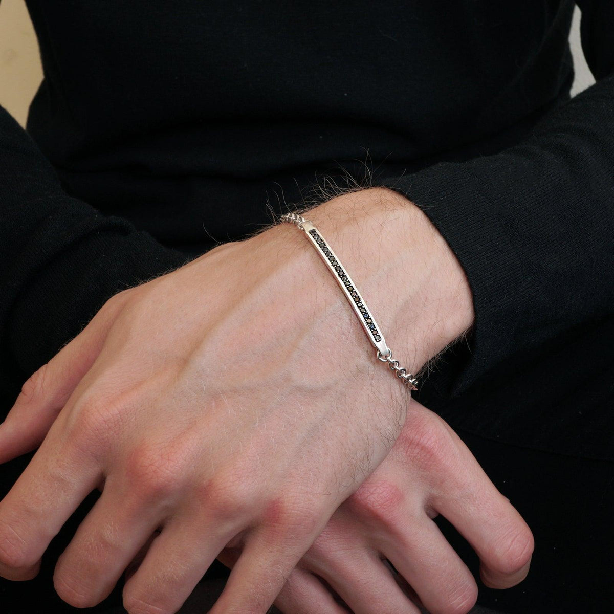 Black Diamond Lining Bracelet in Sterling Silver